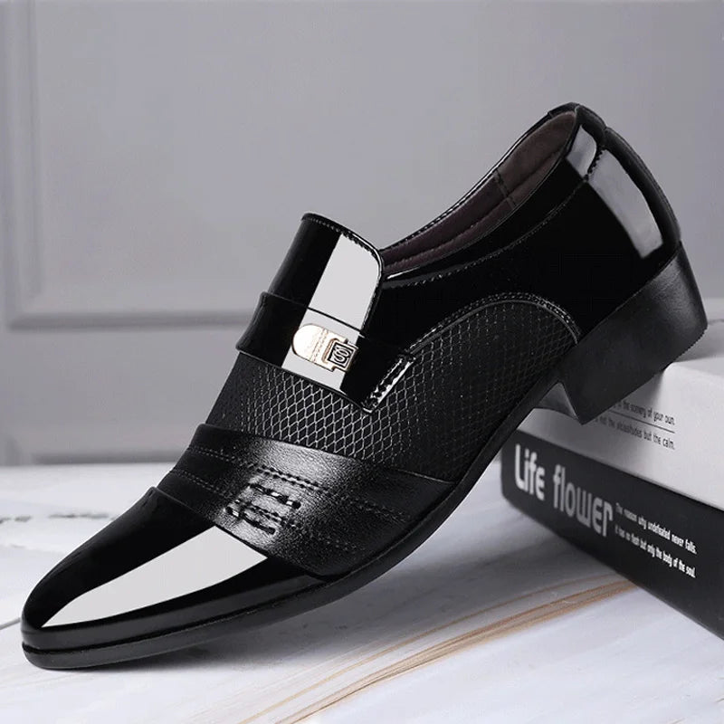 Sapato Social Masculino – Elegância e Conforto no Seu Dia a Dia Profissional!